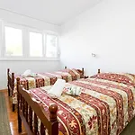 Ive Apartamento *